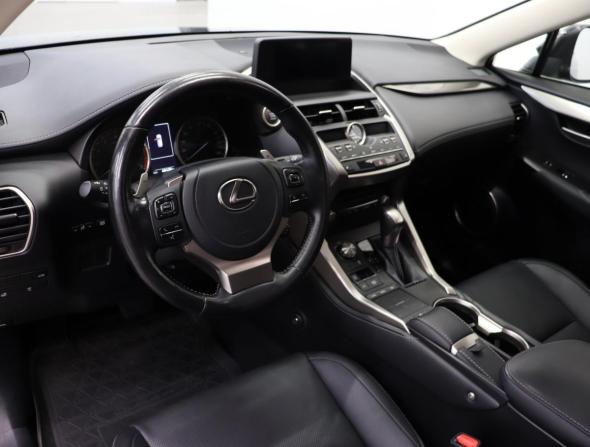 Lexus NX I Рестайлинг с пробегом 2021 года, цена 4 190 000 рублей, 68430 км, внедорожник, Автокод Объявления