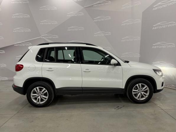 Volkswagen Tiguan I Рестайлинг с пробегом 2015 года, цена 1 600 000 рублей, 220760 км, внедорожник, Автокод Объявления