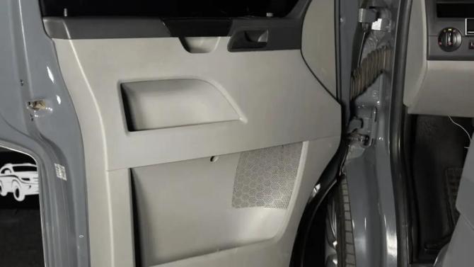 Volkswagen Caravelle T5 Рестайлинг с пробегом 2012 года, цена 1 776 471 рубль, 280000 км, минивэн, Автокод Объявления