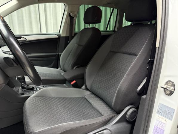 Volkswagen Tiguan II с пробегом 2017 года, цена 2 769 000 рублей, 111149 км, внедорожник, Автокод Объявления