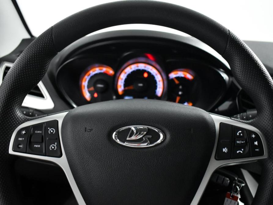 Lada (ВАЗ) Vesta I Санкт-Петербург  - изображение 18