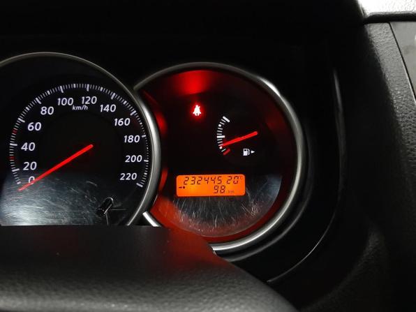 Nissan Tiida I Рестайлинг с пробегом 2011 года, цена 670 000 рублей, 232444 км, хэтчбек, Автокод Объявления