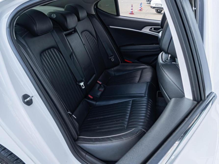 Genesis G70 I Краснодар  - изображение 7