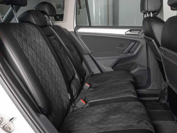 Volkswagen Tiguan II с пробегом 2018 года, цена 3 082 600 рублей, 60799 км, внедорожник, Автокод Объявления