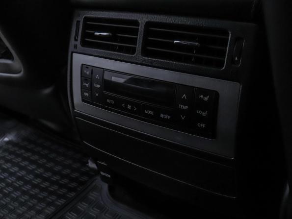 Toyota Land Cruiser 200 Series Рестайлинг 2 с пробегом 2019 года, цена 7 600 000 рублей, 160046 км, внедорожник, Автокод Объявления