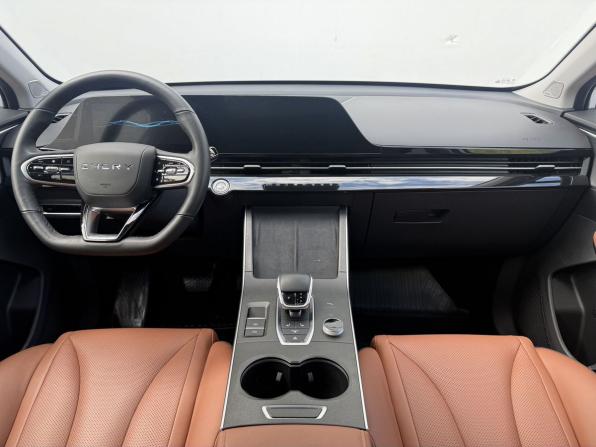 Omoda C5 I с пробегом 2023 года, цена 1 800 000 рублей, 18966 км, внедорожник, Автокод Объявления