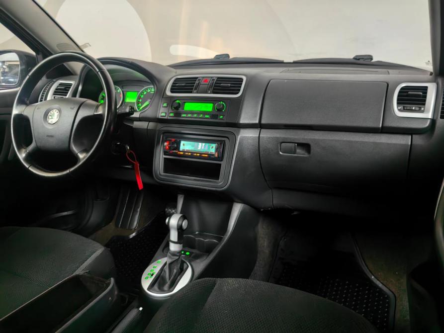 Skoda Fabia II Москва  - изображение 7