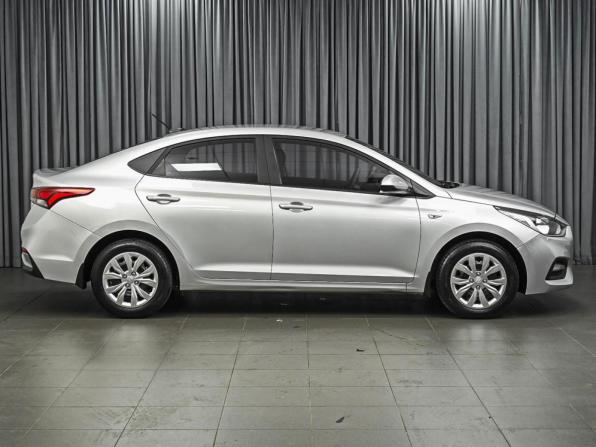 Hyundai Solaris I Рестайлинг с пробегом 2017 года, цена 1 430 000 рублей, 156426 км, седан, Автокод Объявления