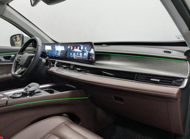 Chery Tiggo 8 Pro Max I Рестайлинг с пробегом 2024 года, цена 2 885 000 рублей, 5200 км, внедорожник, Автокод Объявления