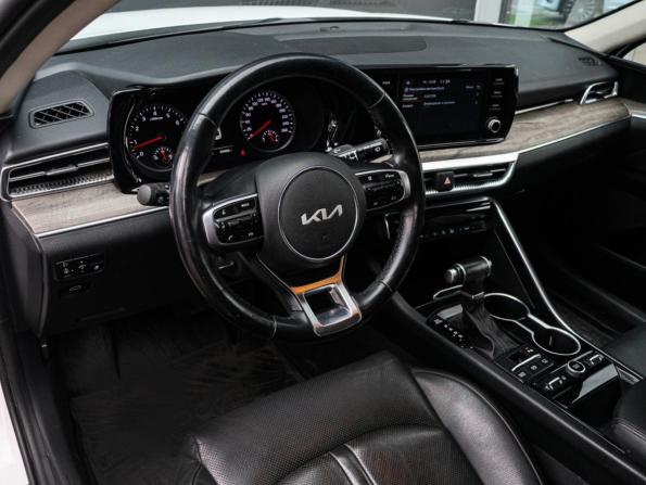 Kia K5 III с пробегом 2021 года, цена 2 780 000 рублей, 49459 км, седан, Автокод Объявления