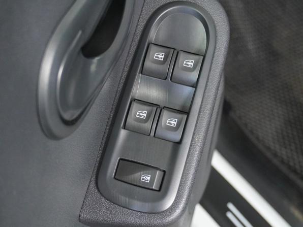 Lada (ВАЗ) Largus I Рестайлинг с пробегом 2024 года, цена 1 343 000 рублей, 16945 км, универсал, Автокод Объявления