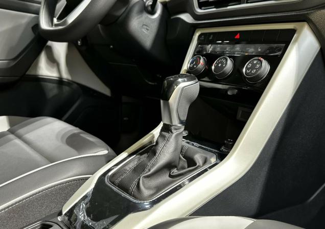 Volkswagen T-Roc I (China Market) Рестайлинг с пробегом 2026 года, цена 3 400 000 рублей, 19 км, внедорожник, Автокод Объявления