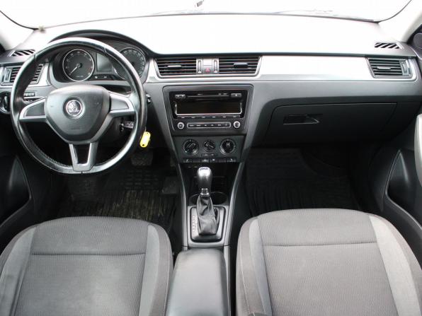 Skoda Rapid I с пробегом 2014 года, цена 669 000 рублей, 242458 км, лифтбек, Автокод Объявления