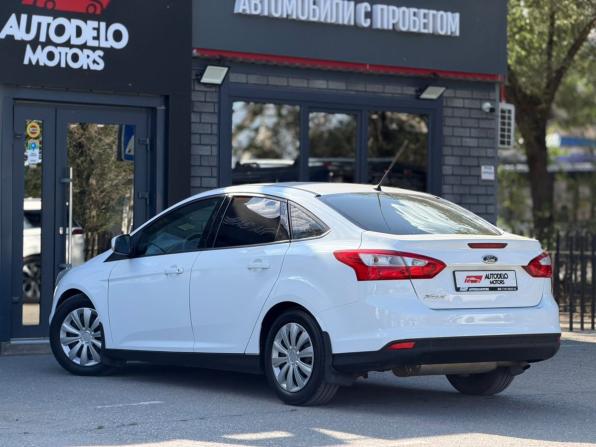 Ford Focus III с пробегом 2012 года, цена 820 000 рублей, 144964 км, седан, Автокод Объявления