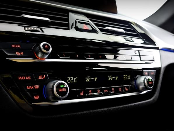 BMW 5 серии VII (G30/G31/G38) Рестайлинг с пробегом 2021 года, цена 4 850 000 рублей, 82932 км, седан, Автокод Объявления
