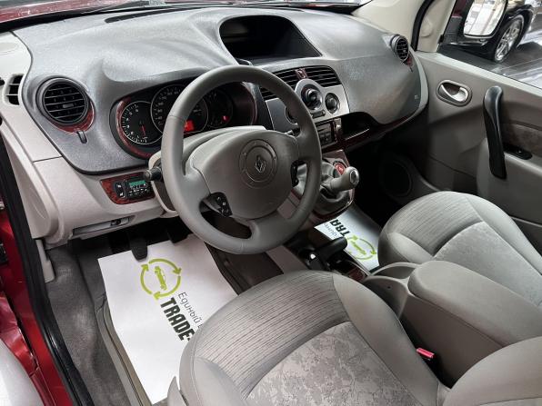 Renault Kangoo II с пробегом 2010 года, цена 775 000 рублей, 273171 км, компактвэн, Автокод Объявления