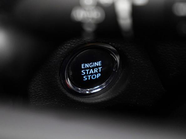 Toyota RAV4 V (XA50) с пробегом 2021 года, цена 3 449 000 рублей, 120650 км, внедорожник, Автокод Объявления