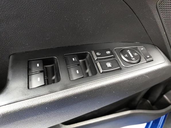 Hyundai Elantra VI (AD) с пробегом 2017 года, цена 1 365 000 рублей, 122007 км, седан, Автокод Объявления