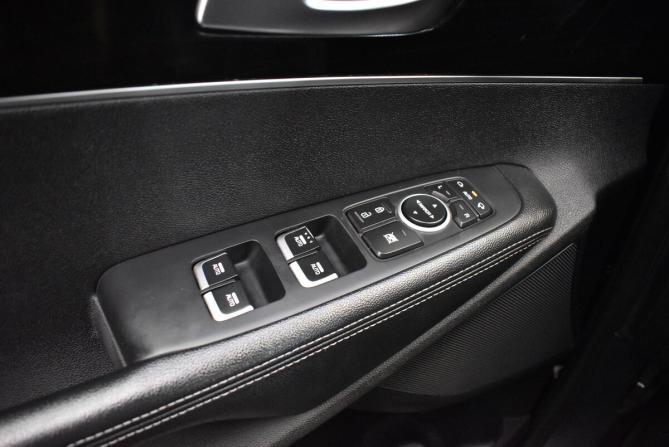 Kia Sorento III Prime Рестайлинг с пробегом 2018 года, цена 2 370 000 рублей, 123867 км, внедорожник, Автокод Объявления