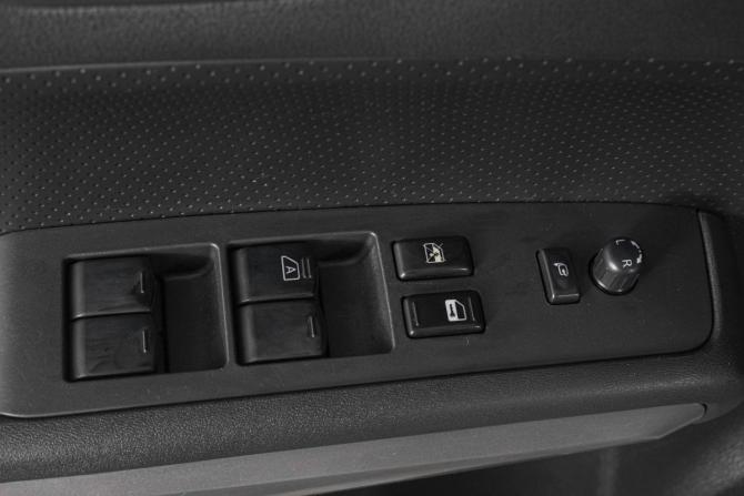 Nissan X-Trail II с пробегом 2010 года, цена 1 299 000 рублей, 203000 км, внедорожник, Автокод Объявления