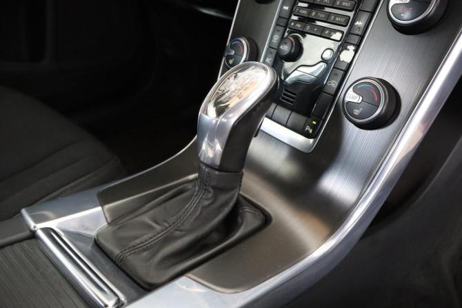 Volvo S60 II с пробегом 2012 года, цена 869 000 рублей, 248000 км, седан, Автокод Объявления