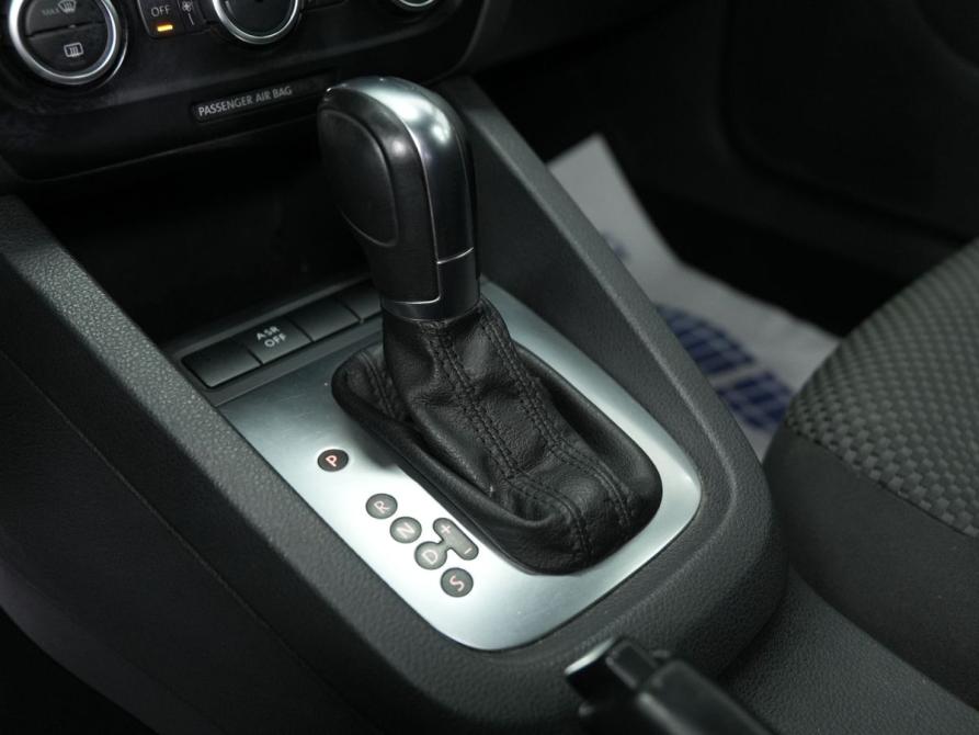 Volkswagen Jetta VI Новосибирск  - изображение 23