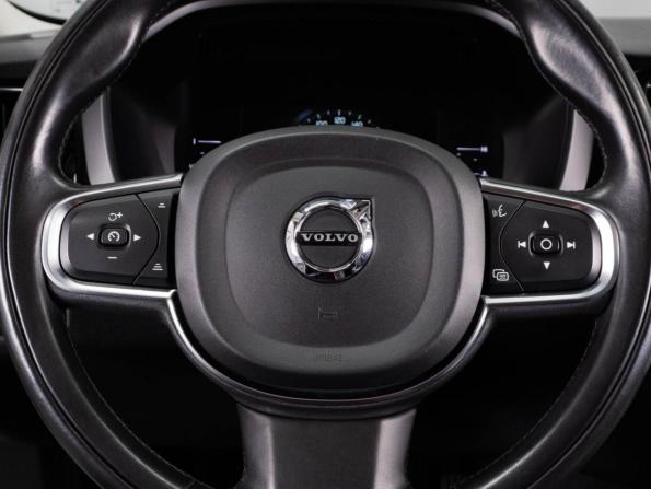 Volvo XC60 II с пробегом 2020 года, цена 4 409 000 рублей, 73042 км, внедорожник, Автокод Объявления
