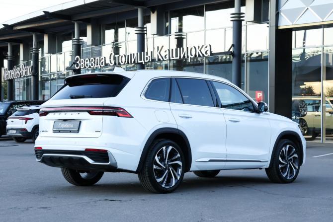 Geely Monjaro I с пробегом 2024 года, цена 3 555 000 рублей, 11997 км, внедорожник, Автокод Объявления