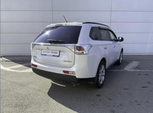 Mitsubishi Outlander III с пробегом 2013 года, цена 1 426 000 рублей, 183554 км, внедорожник, Автокод Объявления