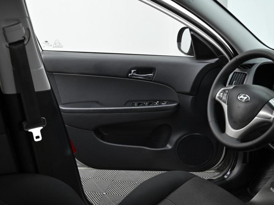 Hyundai i30 I Рестайлинг Москва  - изображение 11