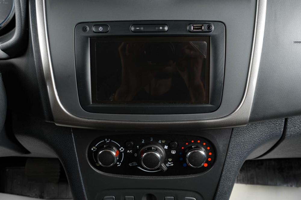 Renault Logan II Рестайлинг Тюмень  - изображение 15