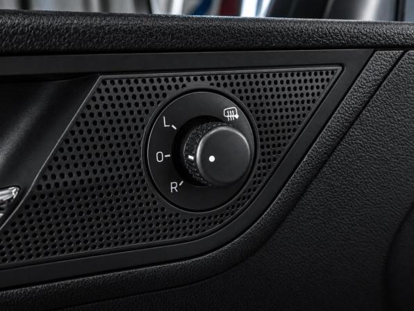Skoda Rapid II с пробегом 2021 года, цена 1 669 000 рублей, 53538 км, лифтбек, Автокод Объявления