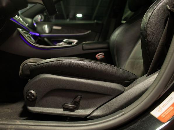 Mercedes-Benz E-Класс V (W213 S213 C238) с пробегом 2018 года, цена 3 210 000 рублей, 207035 км, седан, Автокод Объявления