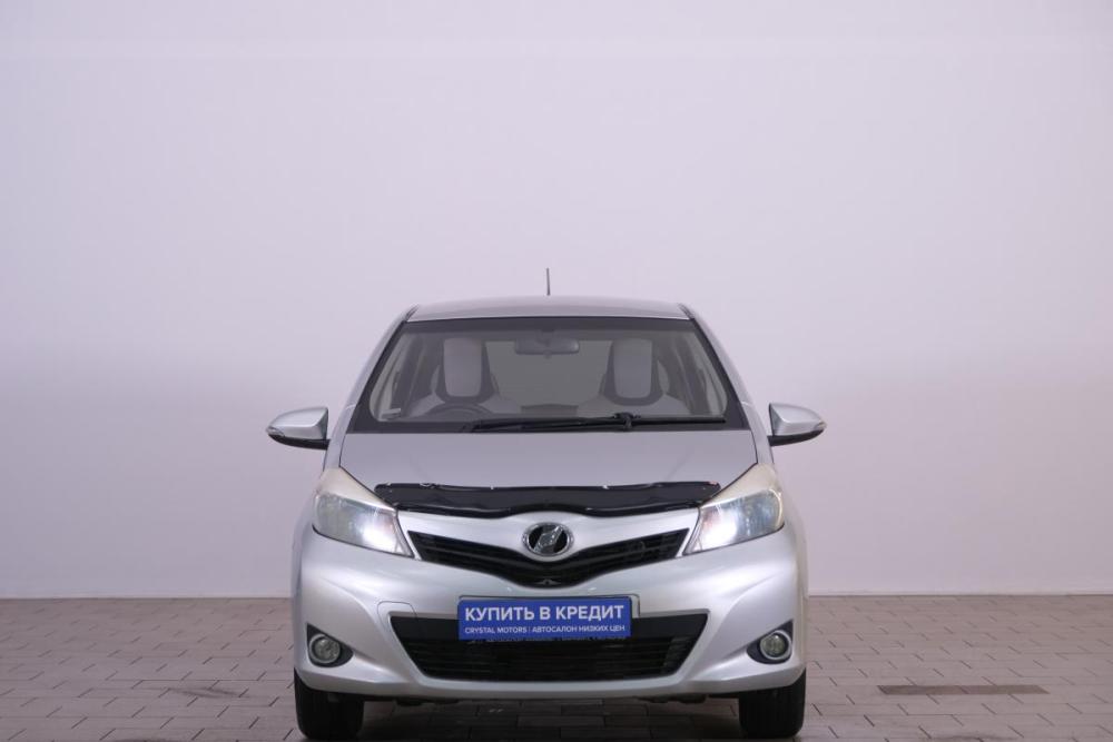 Toyota Vitz III (XP130) Омск  - изображение 2