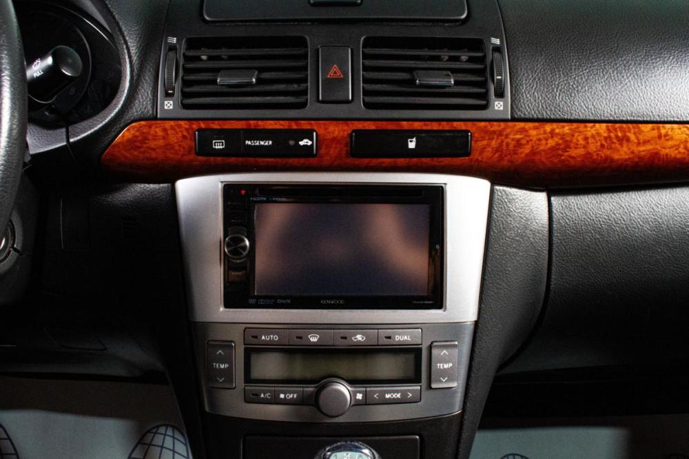 Toyota Avensis II Рестайлинг Сургут  - изображение 14