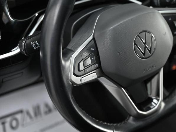 Volkswagen Polo VI с пробегом 2020 года, цена 859 000 рублей, 60445 км, лифтбек, Автокод Объявления