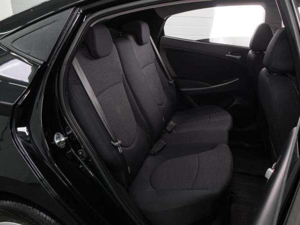 Hyundai Solaris I Рестайлинг с пробегом 2016 года, цена 1 244 000 рублей, 108179 км, седан, Автокод Объявления