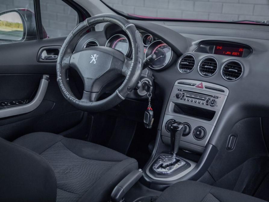 Peugeot 308 I Тюмень  - изображение 6