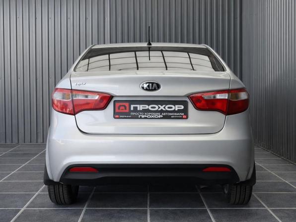Kia Rio III с пробегом 2013 года, цена 897 000 рублей, 177000 км, седан, Автокод Объявления
