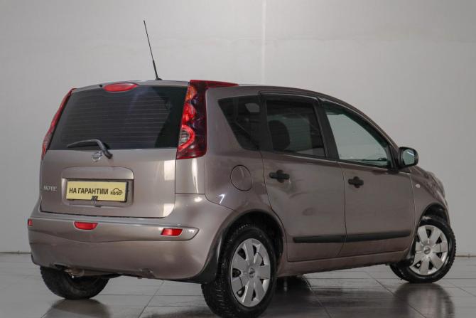 Nissan Note I Рестайлинг с пробегом 2011 года, цена 689 000 рублей, 262000 км, хэтчбек, Автокод Объявления