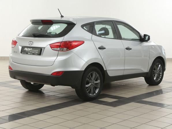 Hyundai ix35 I Рестайлинг с пробегом 2015 года, цена 1 398 000 рублей, 87200 км, внедорожник, Автокод Объявления