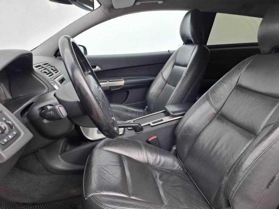 Volvo C30 I Москва  - изображение 10