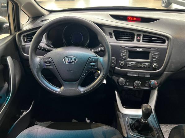 Kia Ceed II с пробегом 2013 года, цена 1 220 000 рублей, 119185 км, универсал, Автокод Объявления