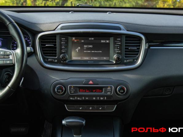 Kia Sorento III Prime Рестайлинг с пробегом 2019 года, цена 2 648 000 рублей, 121615 км, внедорожник, Автокод Объявления