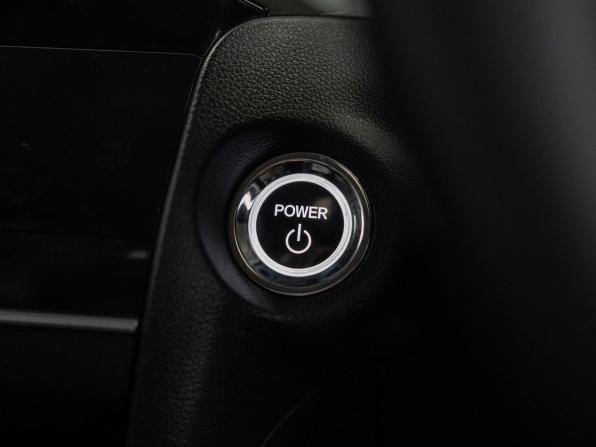 Honda Shuttle II с пробегом 2019 года, цена 1 388 500 рублей, 121757 км, универсал, Автокод Объявления