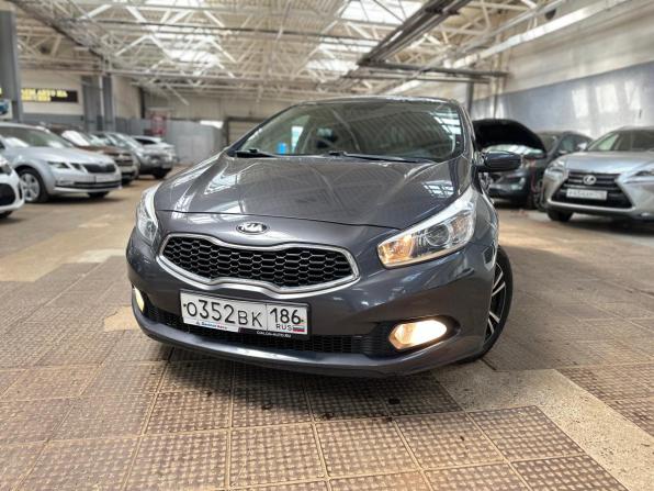 Kia Ceed II с пробегом 2015 года, цена 1 195 000 рублей, 175876 км, хэтчбек, Автокод Объявления