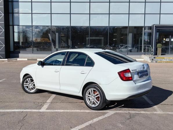 Skoda Rapid I Рестайлинг с пробегом 2018 года, цена 854 000 рублей, 123406 км, лифтбек, Автокод Объявления