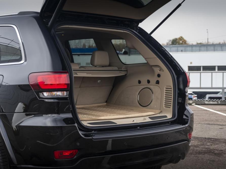 Jeep Grand Cherokee IV (WK2) Рестайлинг Москва  - изображение 26