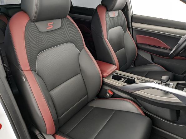 Geely Coolray I с пробегом 2024 года, цена 2 150 000 рублей, 46653 км, внедорожник, Автокод Объявления