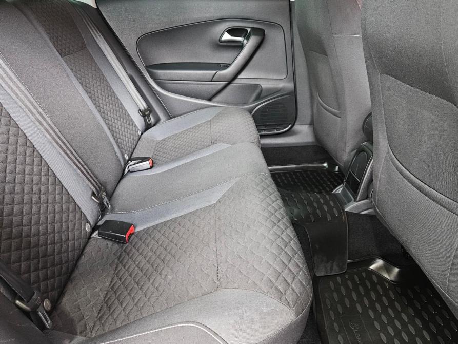 Volkswagen Polo V Рестайлинг Вологда  - изображение 14